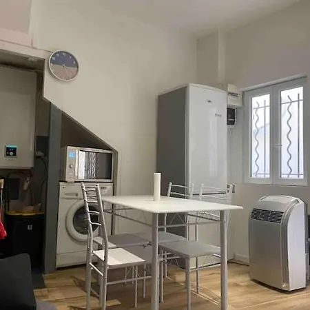 T2 De 24m2 Centre Apartment